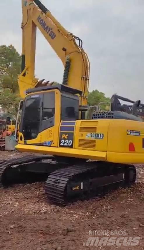 Komatsu pc220-8 Roomikekskavaatorid