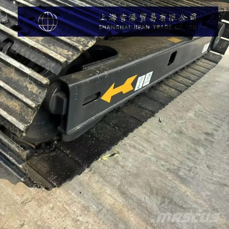 Komatsu PC 70 Roomikekskavaatorid