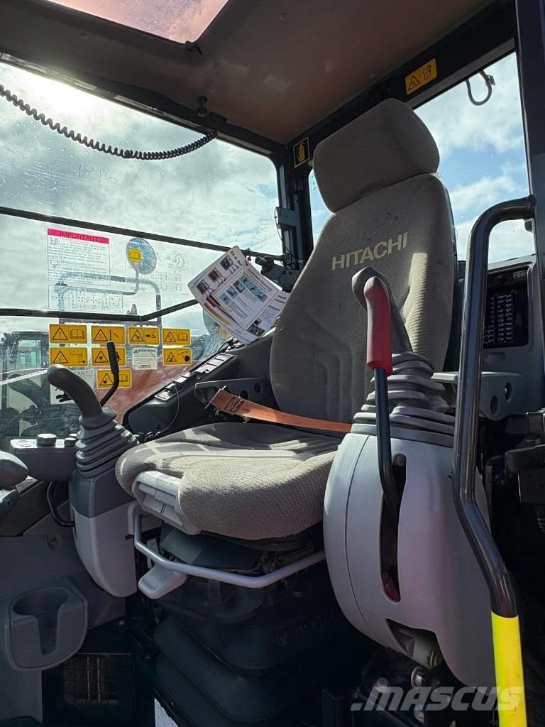 Hitachi ZX85USB-6 Väikeekskavaatorid 7t-12t