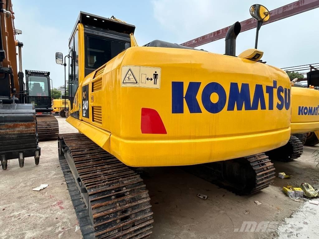 Komatsu PC 240 LC Roomikekskavaatorid