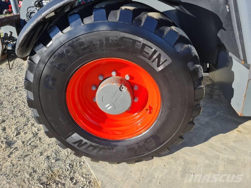 CLAAS Scorpion 9055 Teleskooplaadurid