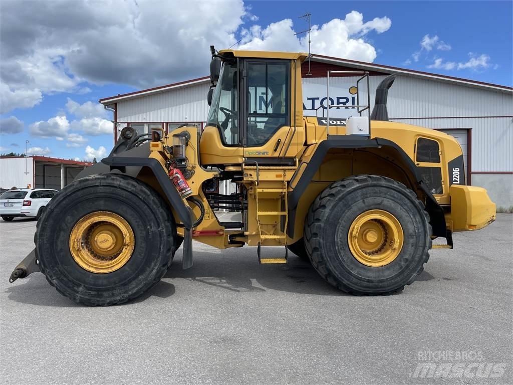 Volvo L220G Rataslaadurid