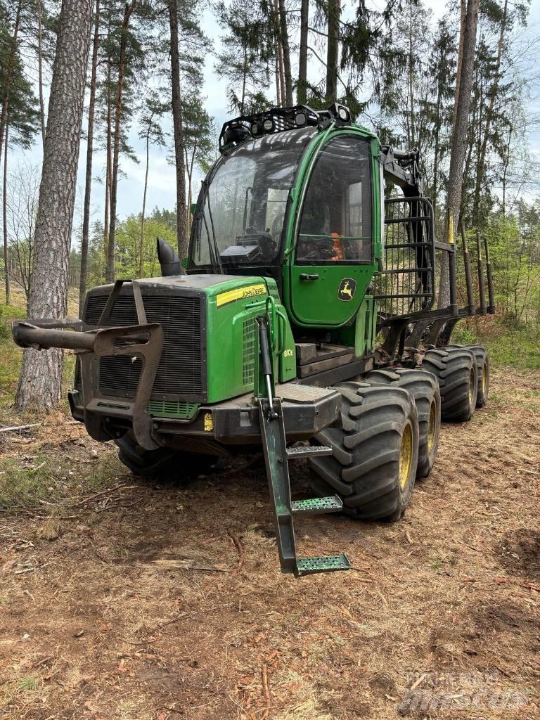 John Deere 810 E Forwarderid