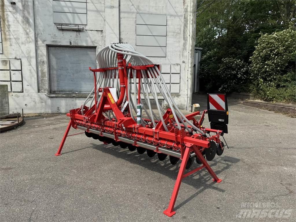 Kverneland CB 3000 Külvikud