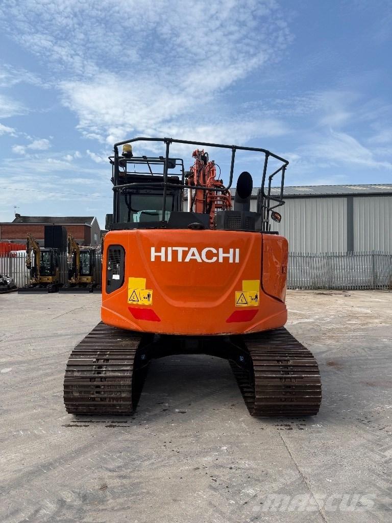 Hitachi ZX 135 US-6 Roomikekskavaatorid