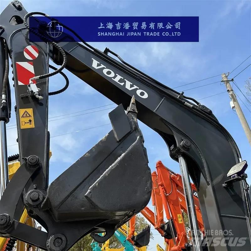Volvo EC 60 Roomikekskavaatorid