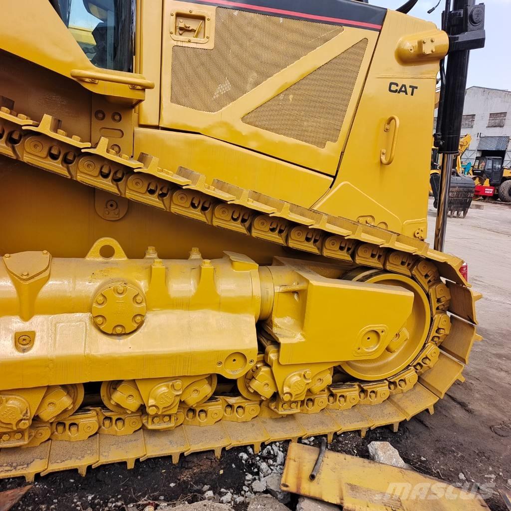 CAT D 8 T Buldooserid