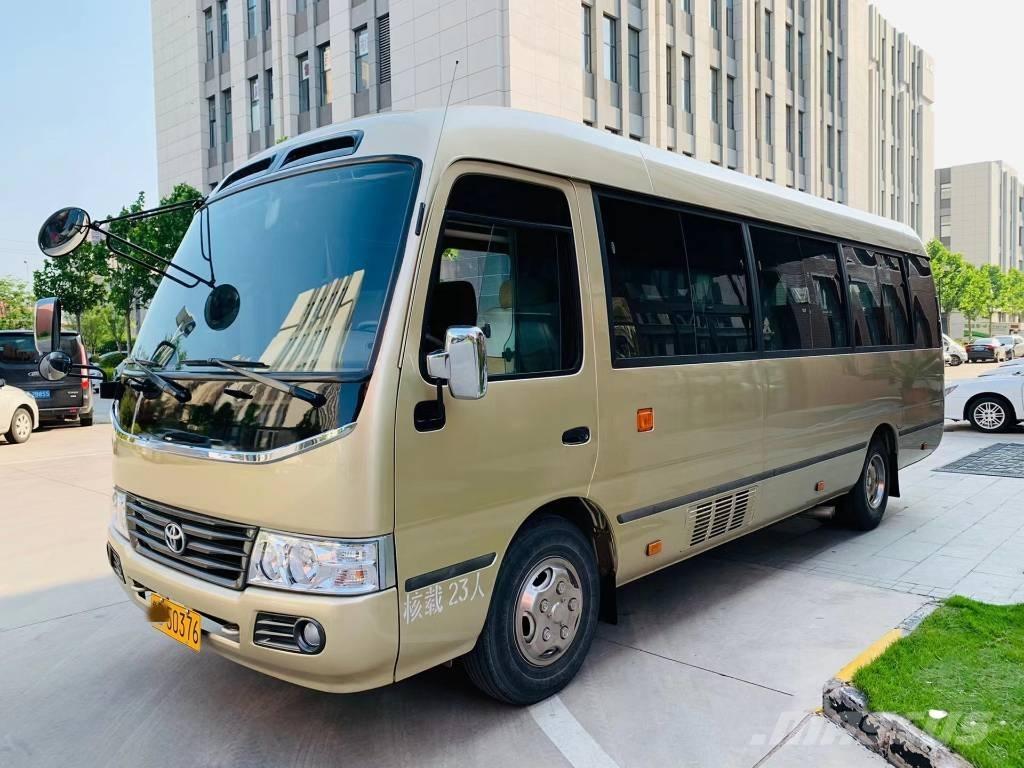Toyota Coaster Bus Väikebussid