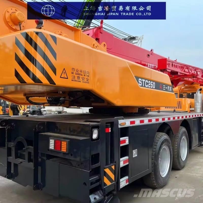 Sany STC 250 Maastikutõstukid