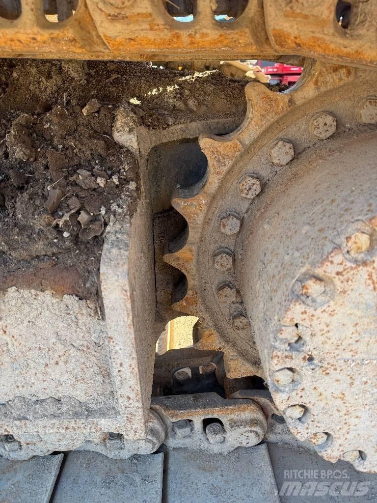 Volvo ECR 235 E Roomikekskavaatorid