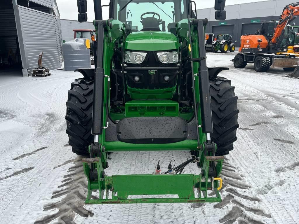 John Deere 6130 R Traktorid