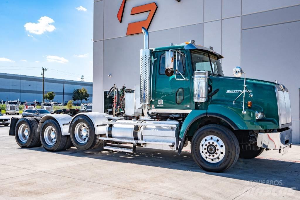 Western Star 4900 SB Sadulveokid