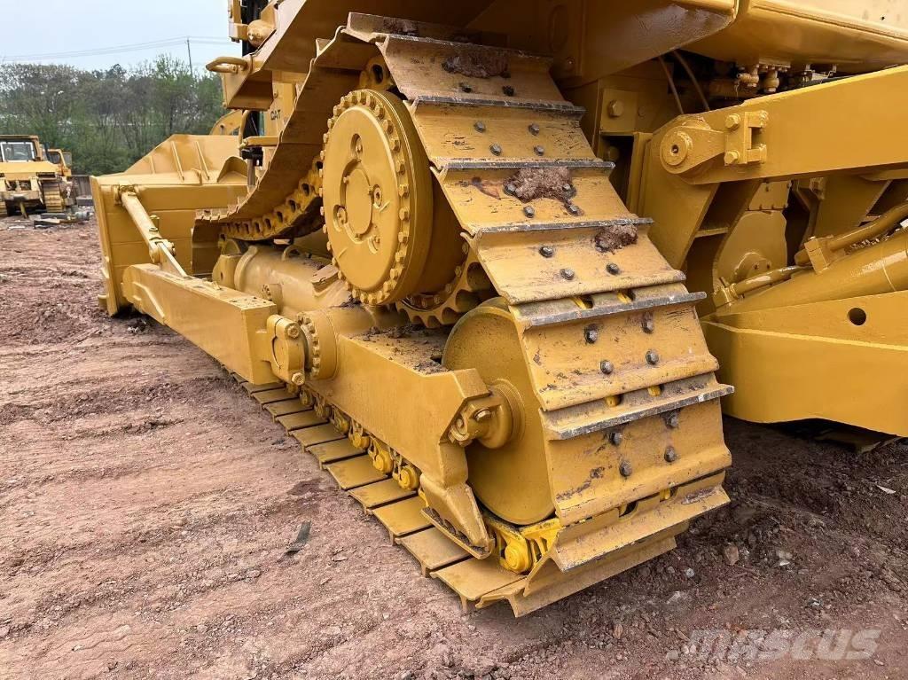 CAT D8R Buldooserid