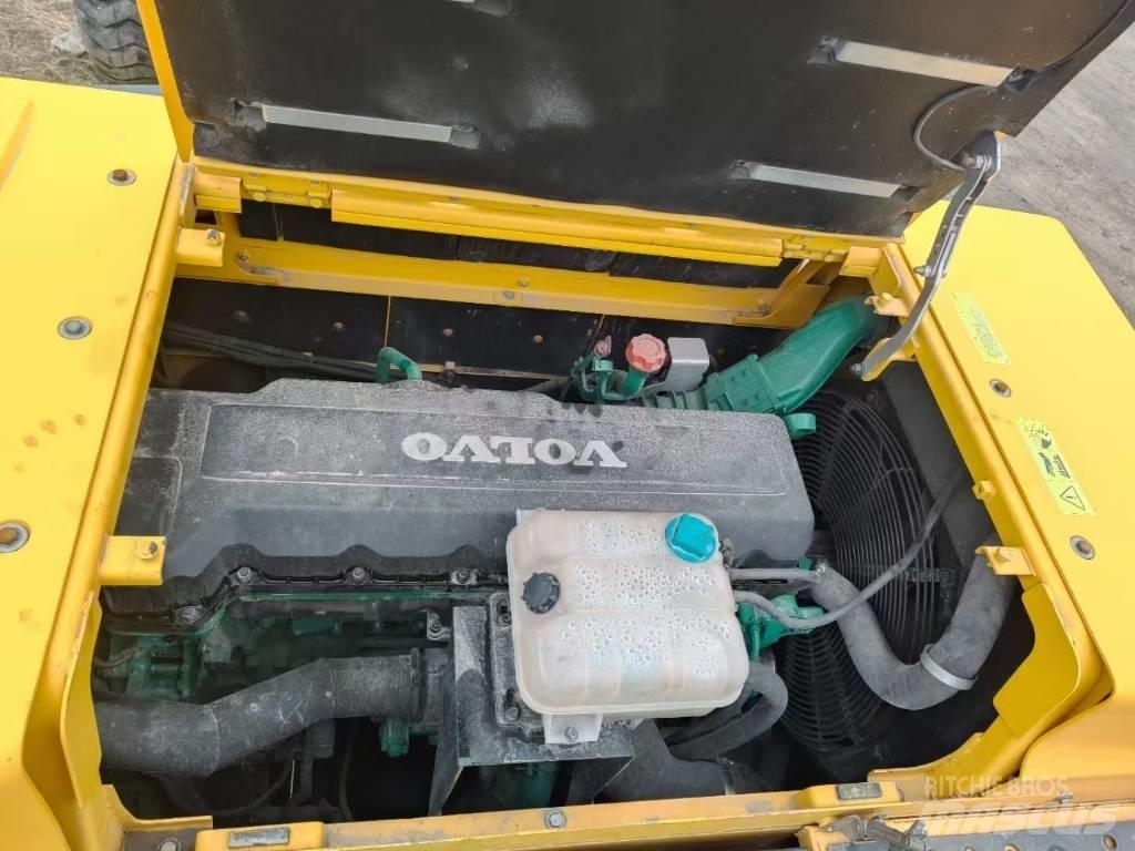 Volvo EC 480 D L Roomikekskavaatorid