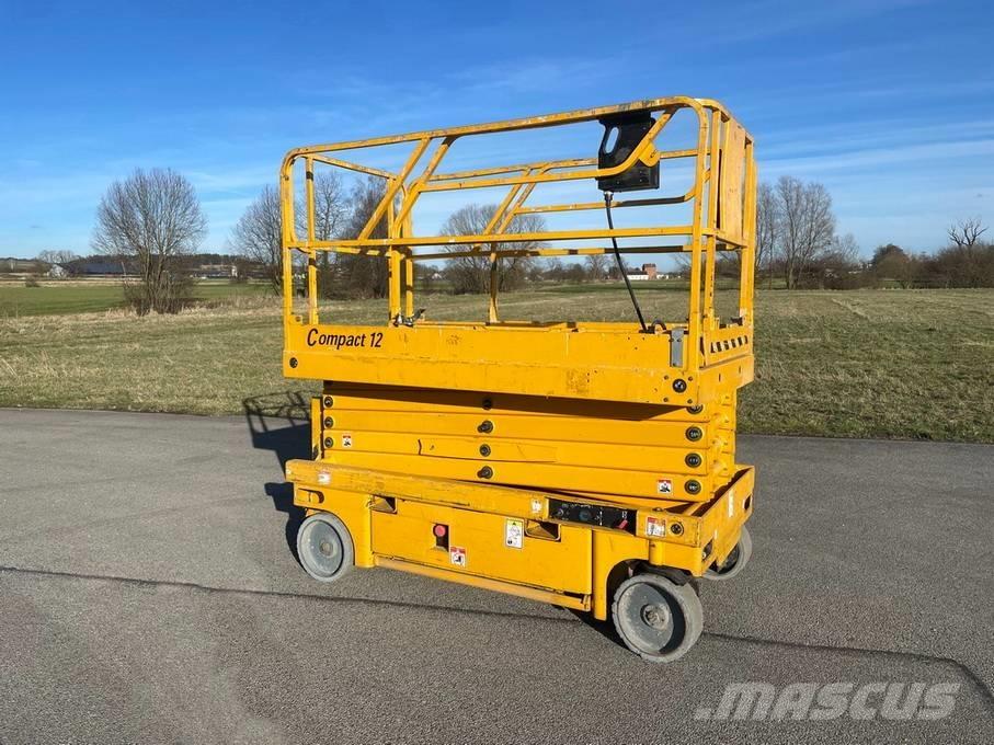 Haulotte Compact 12 Käärtõstukid