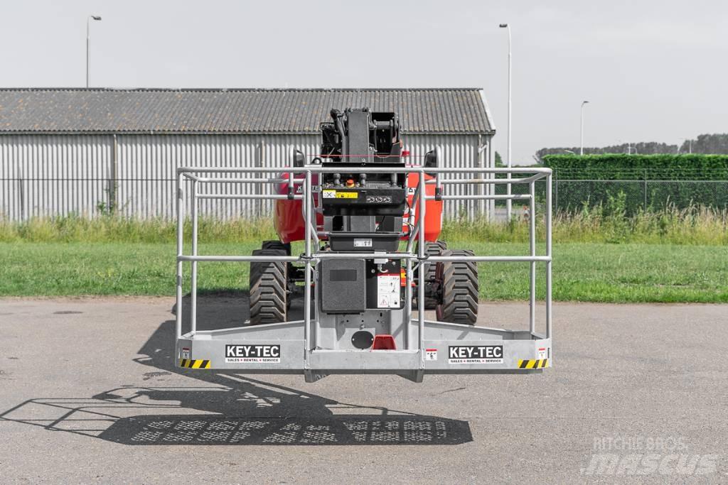 Manitou 200 ATJ e Iseliikuvad poomtõstukid