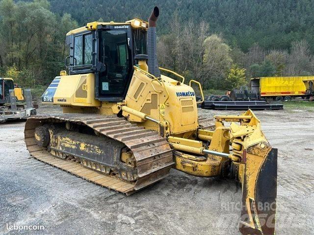Komatsu D 61 PX-23 Buldooserid