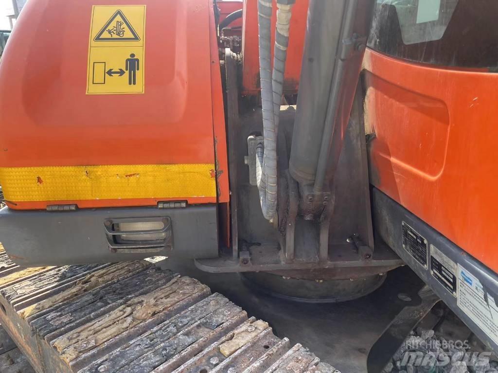 Doosan DX 85 Väikeekskavaatorid 7t-12t