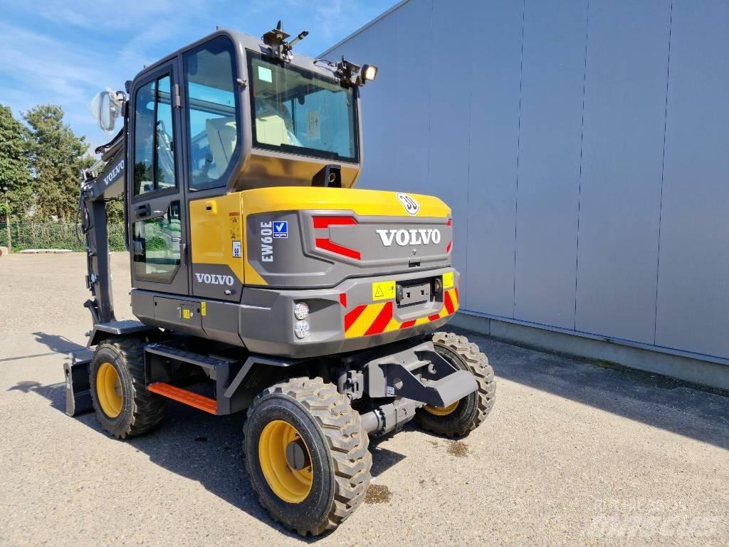 Volvo EW 60 E Ratasekskavaatorid