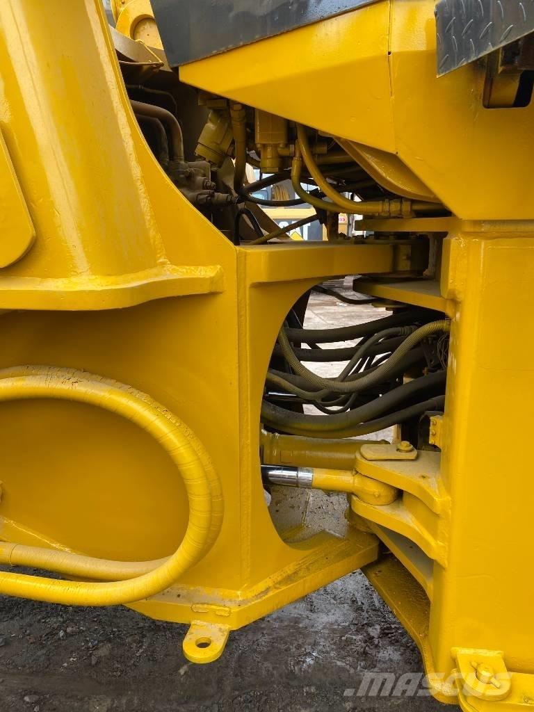 Komatsu WA 470-3 Rataslaadurid
