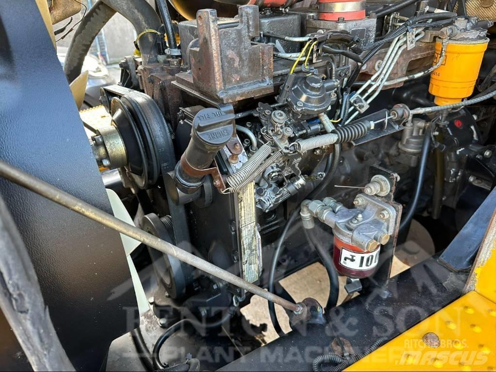 JCB 714 Liigendraamiga pinnaseveokid