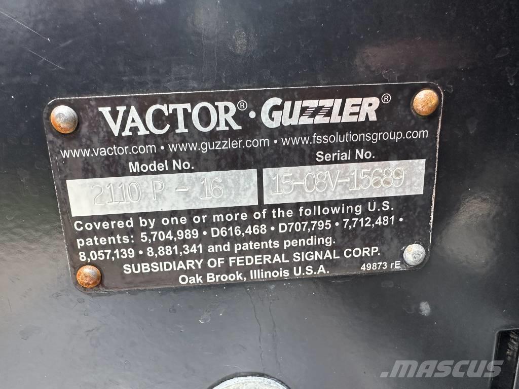 Freightliner 114 SD Vaakumautod