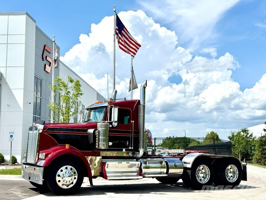 Kenworth W900 Sadulveokid