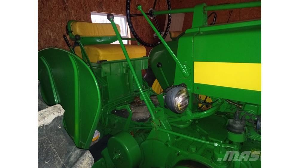 John Deere 620 Traktorid
