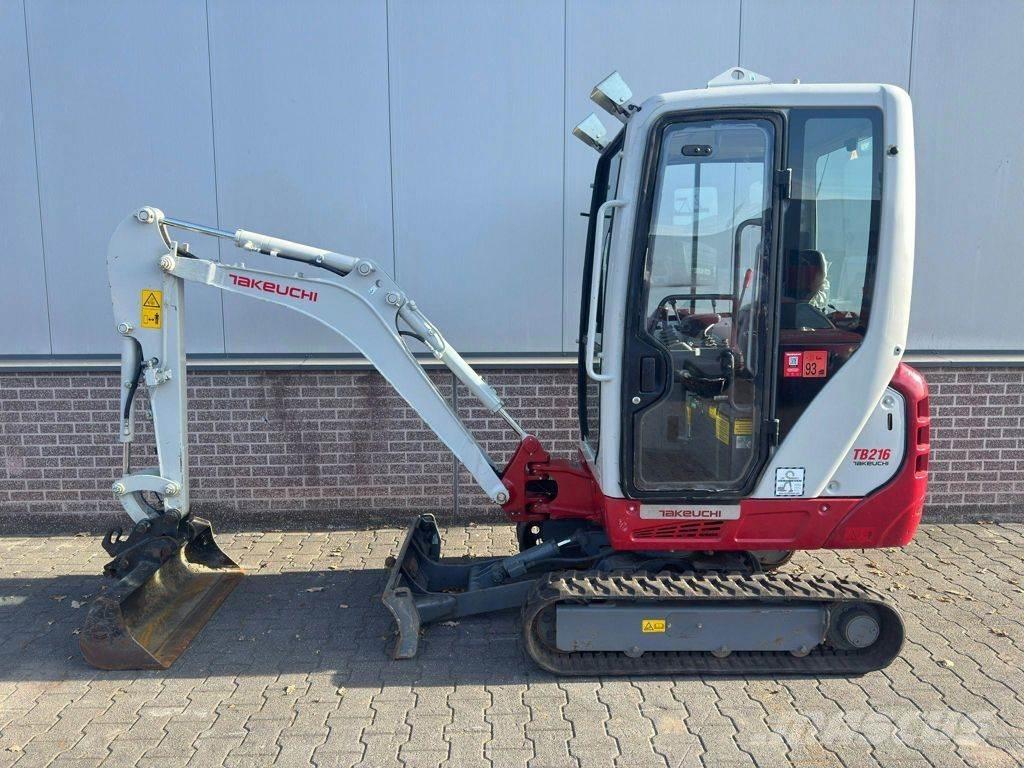 Takeuchi TB216 Miniekskavaatorid < 7 t