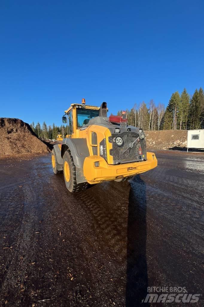 Volvo L 120 H Rataslaadurid