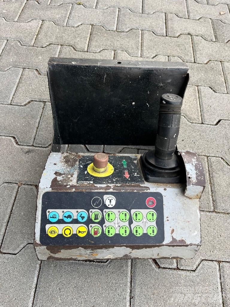 Haulotte H 12 SX Käärtõstukid