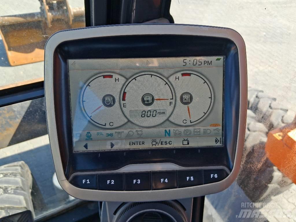 Doosan DX 140 W-3 Ratasekskavaatorid