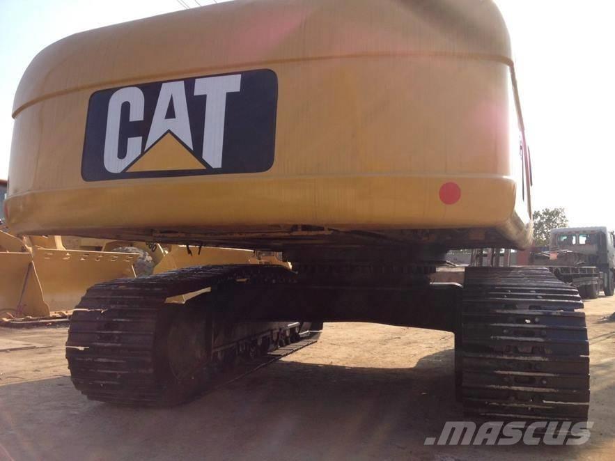 CAT 325 D L Roomikekskavaatorid