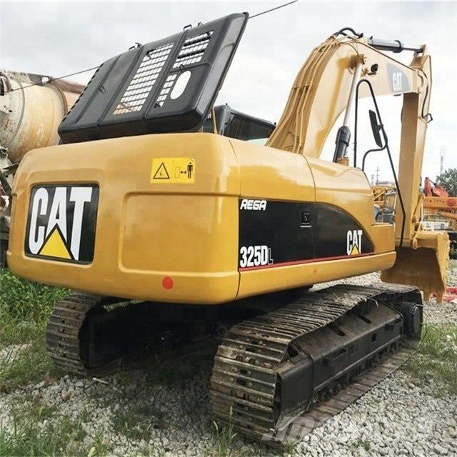 CAT 325 D L Roomikekskavaatorid