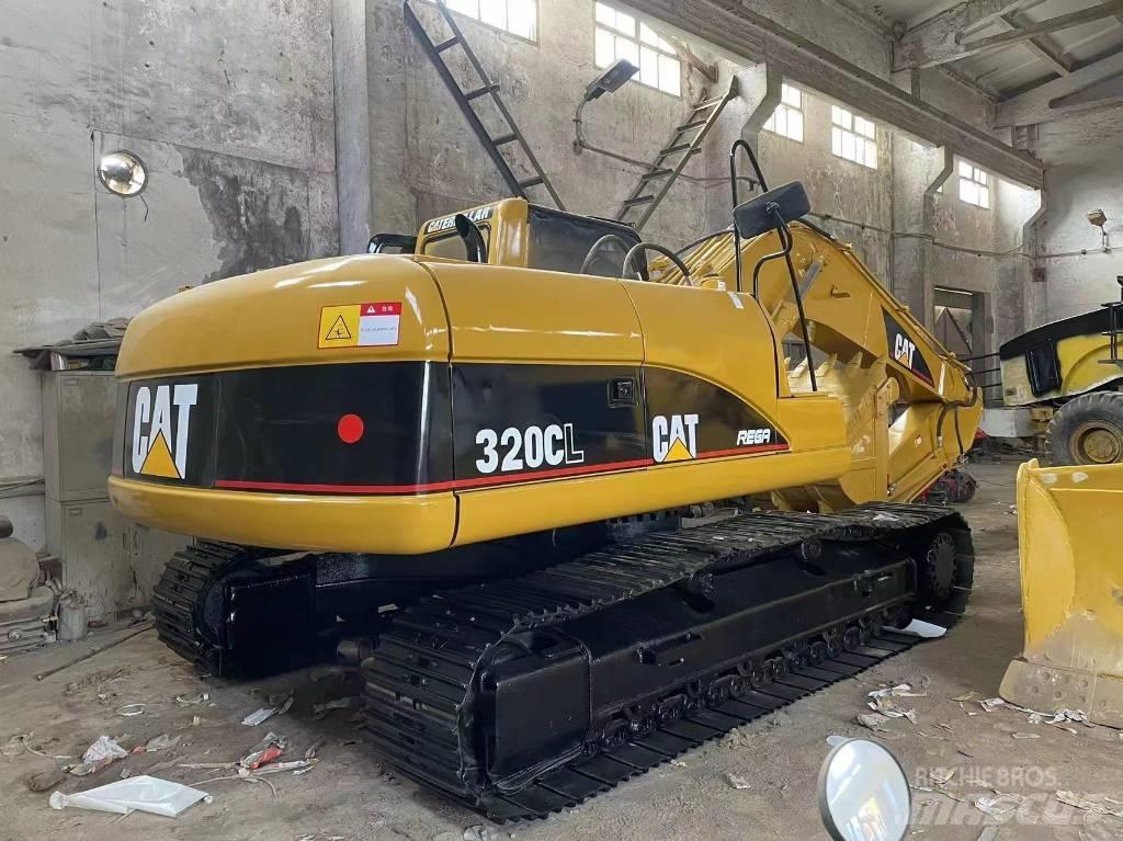 CAT 320 C L Roomikekskavaatorid