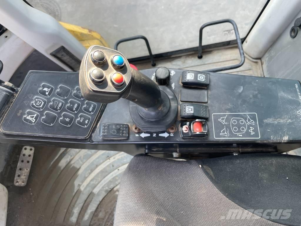 Dynapac CA3500D Ühe trumliga rullid