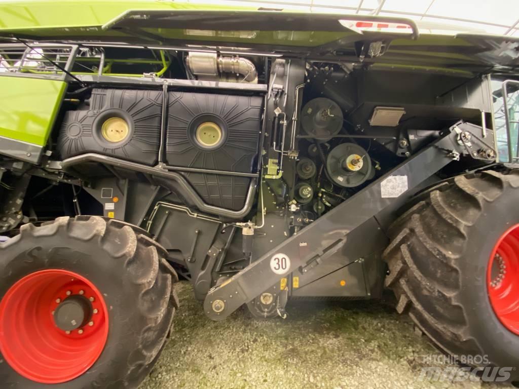 CLAAS Lexion 6900 Teraviljakombainid