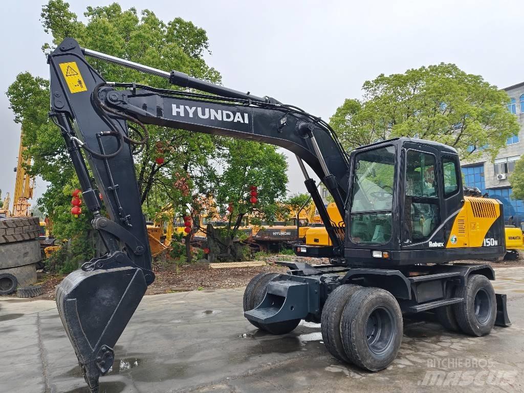 Hyundai 150w Ratasekskavaatorid