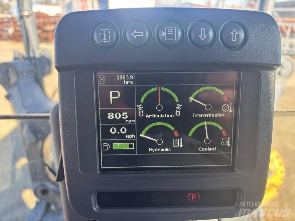 DEERE 872G Greiderid