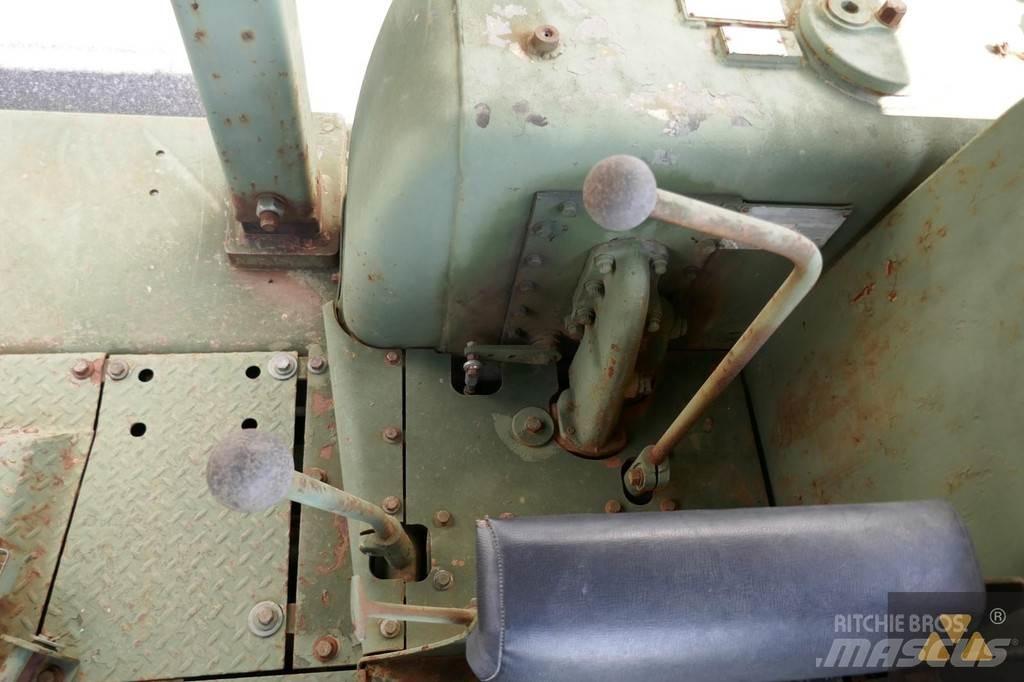 CAT D7F Ex-army Buldooserid