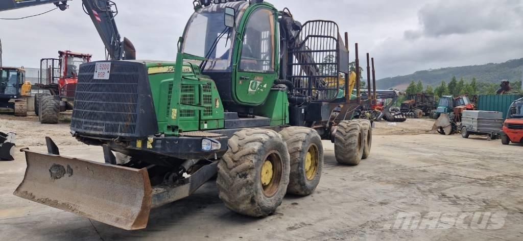 John Deere 1210 E Forwarderid