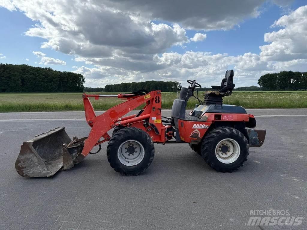 Kubota R520NH Rataslaadurid