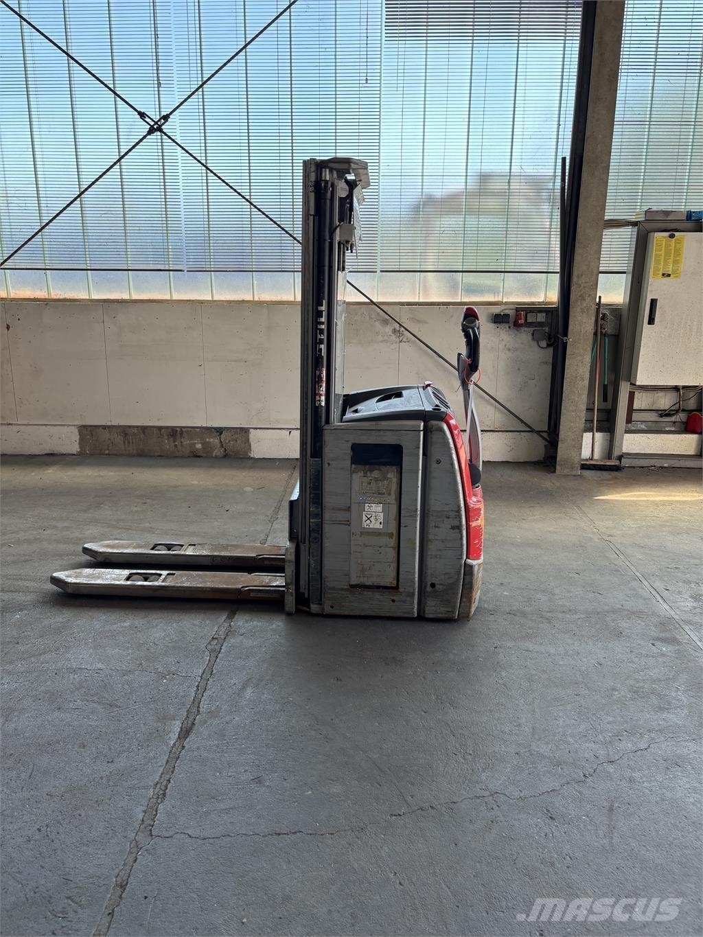 Still EXV 16 Platvormiga virnastajad