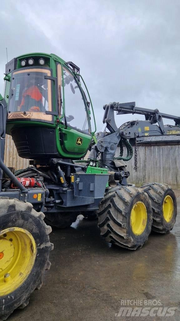 John Deere 1270 G Harvesterid