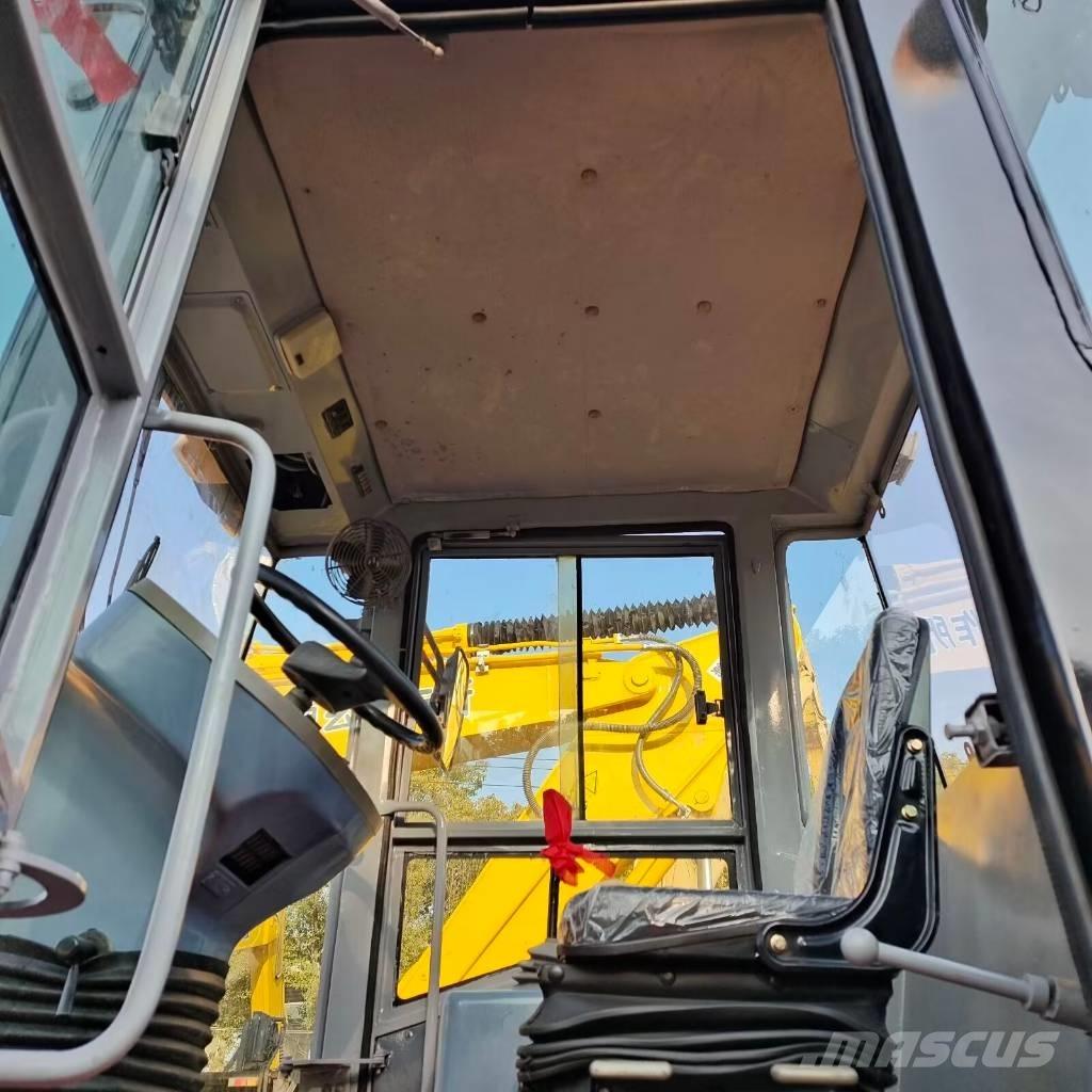 XCMG XS 143 J Ühe trumliga rullid