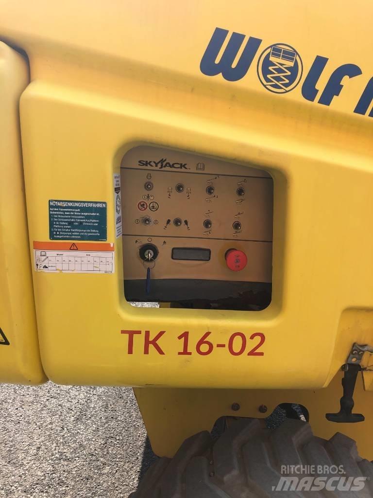 SkyJack SJ 45 T Teleskoop poomtõstukid