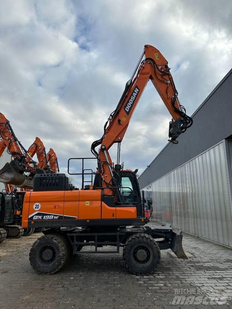 Doosan DX 190 W-7 Ratasekskavaatorid