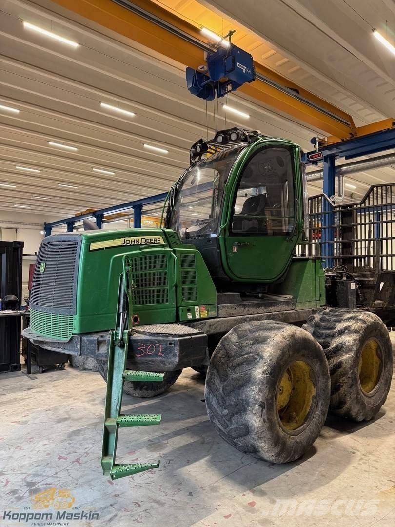 John Deere 1210E Forwarderid