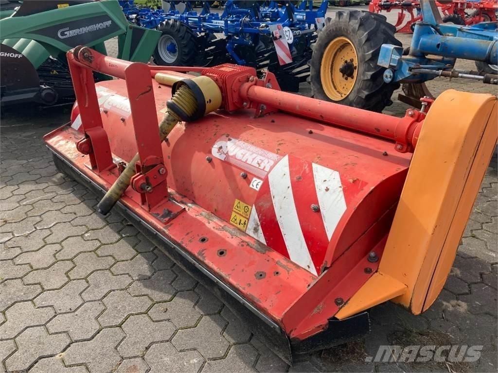 Dücker UM 27 Muu silokoristustehnika