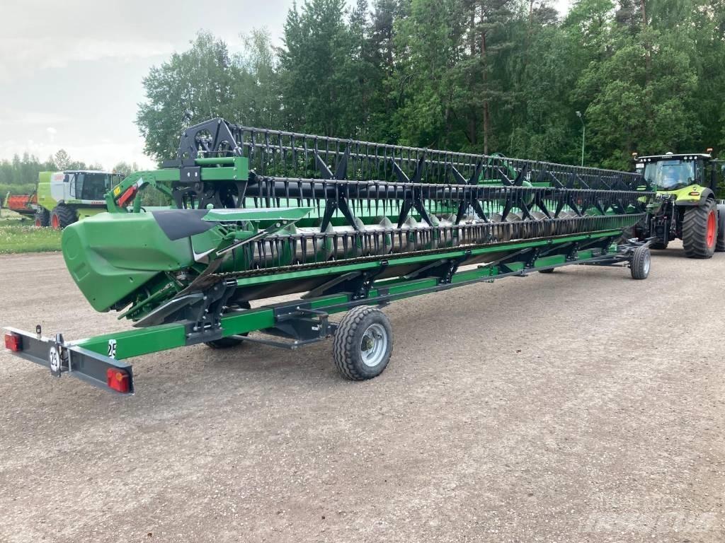 John Deere 640 X Teraviljakombainid